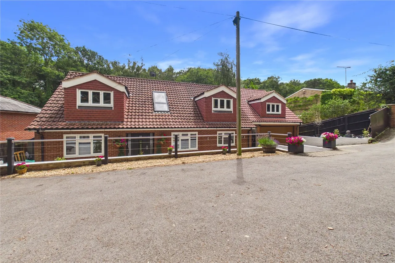 Springwood Lane, Burghfield Common, RG7, photo 31