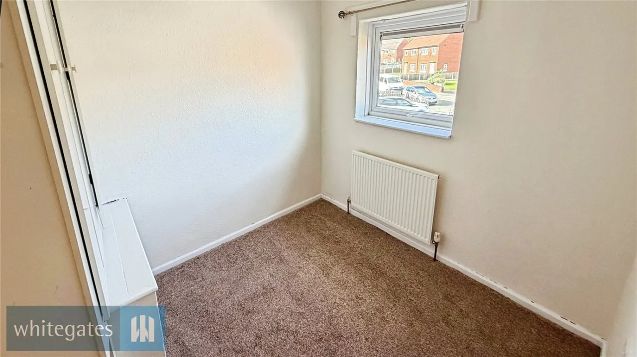 Allott Crescent, Jump, S74, photo 13