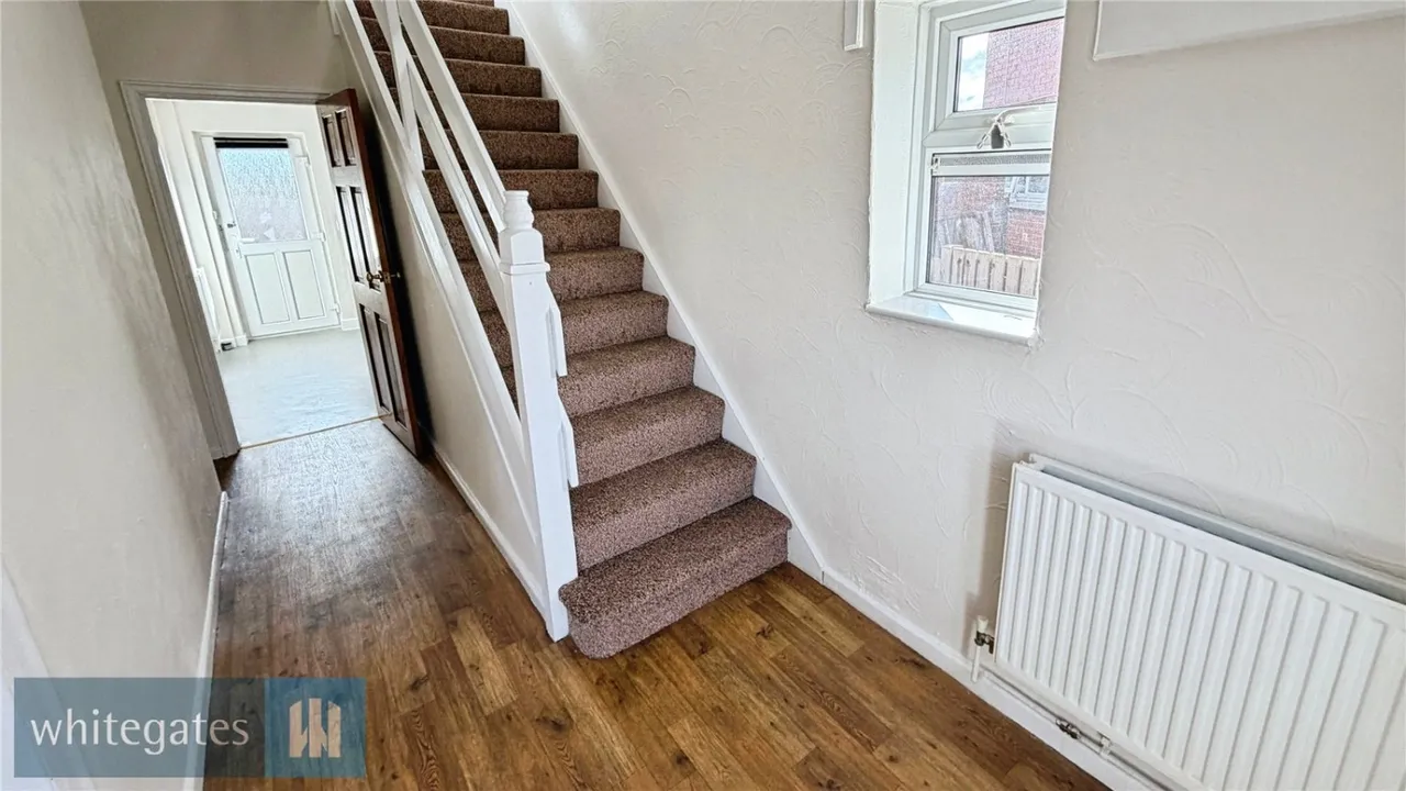 Allott Crescent, Jump, S74, photo 3