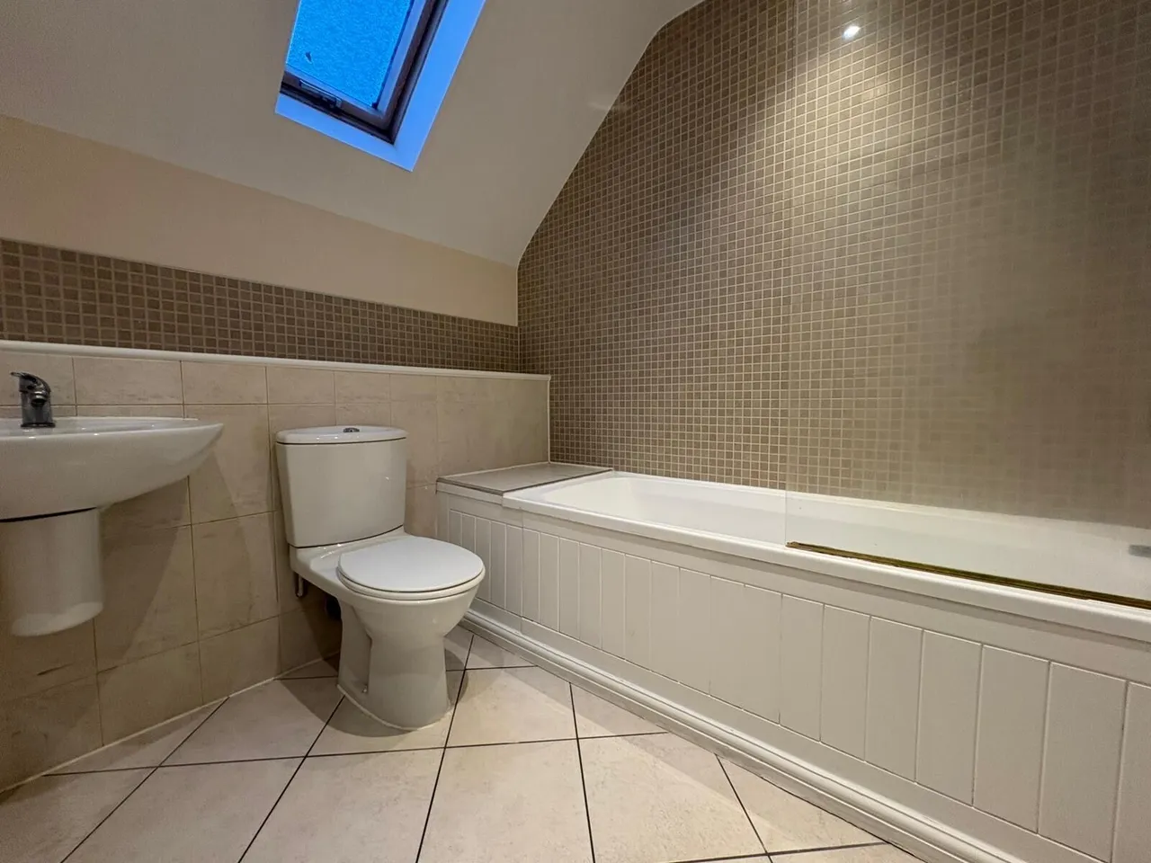 Park Court Cottage, Coleshill, B46, photo 6