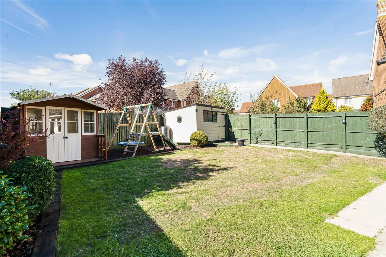Alderton Close, Haverhill, CB9, photo 31