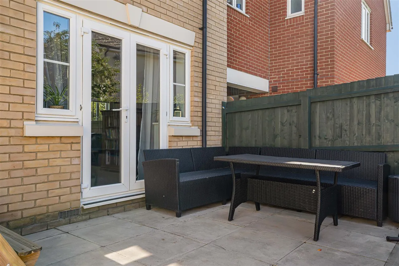 Alderton Close, Haverhill, CB9, photo 30