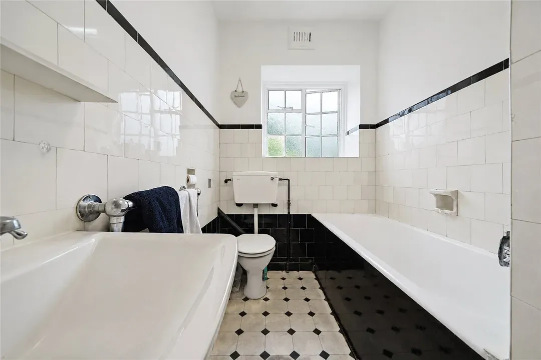 Acol Court, Acol Road, London, NW6, photo 5