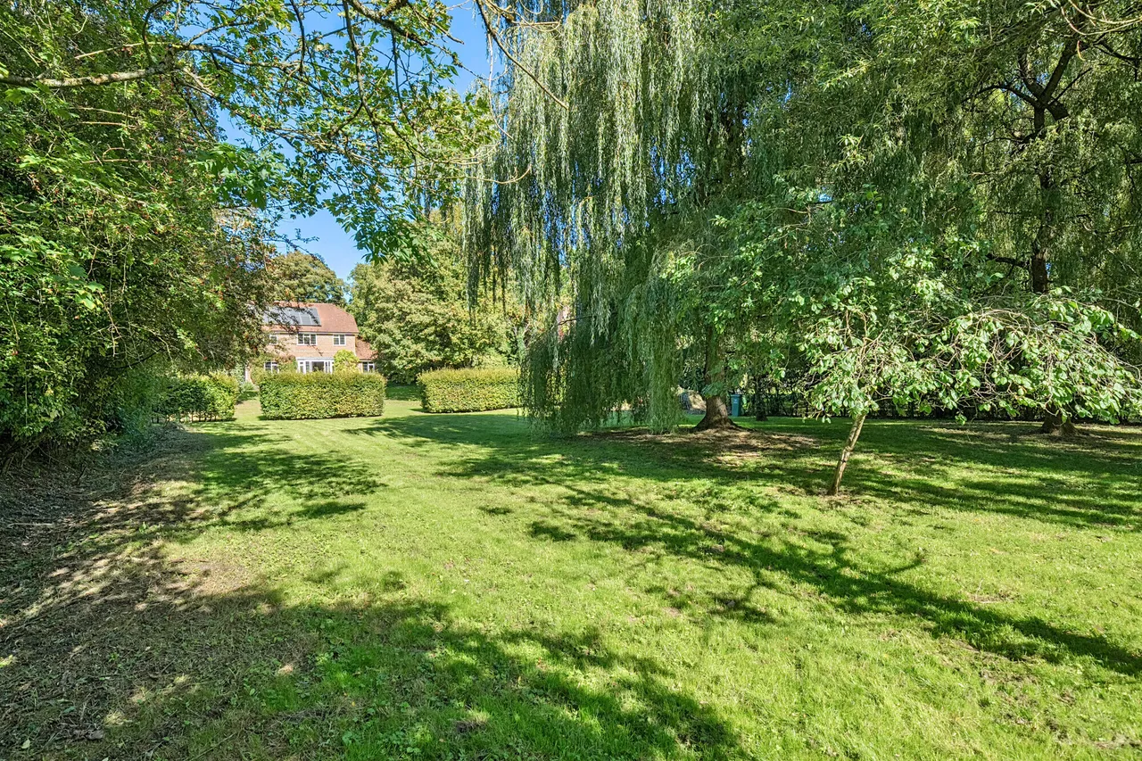 Bath Road, Marlborough, SN8, photo 7