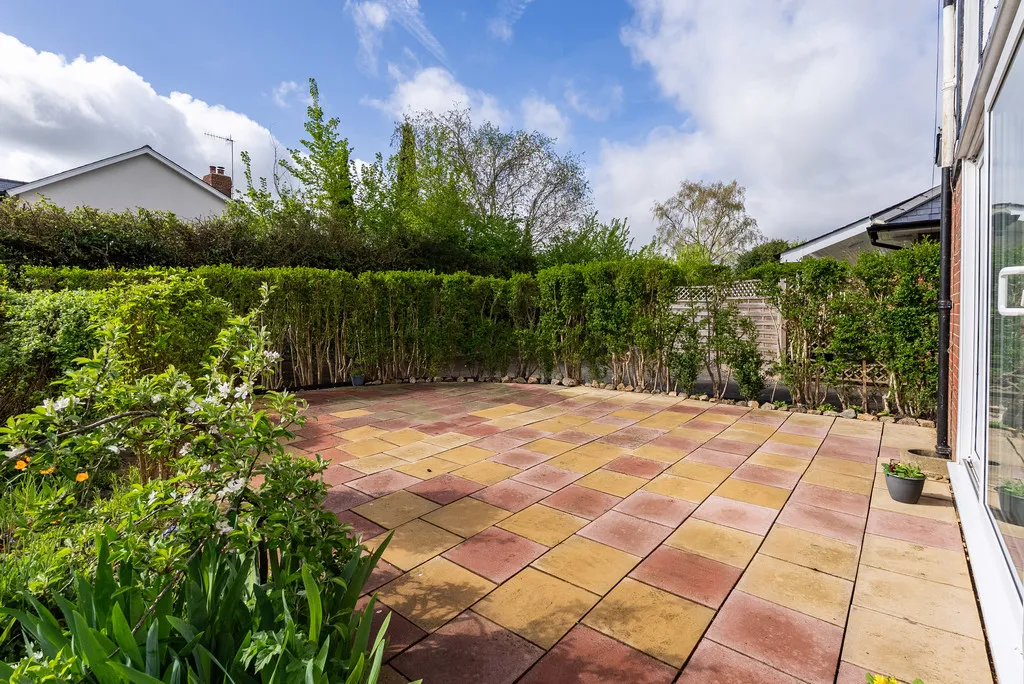 The Borough, Brockham, RH3, photo 17