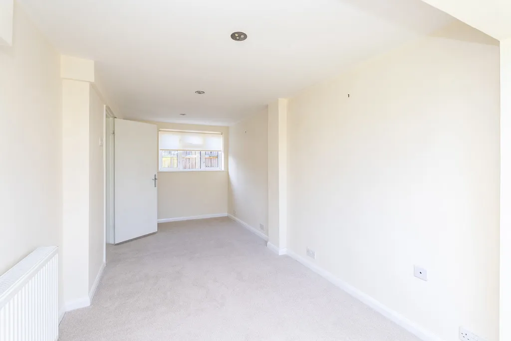 The Borough, Brockham, RH3, photo 21