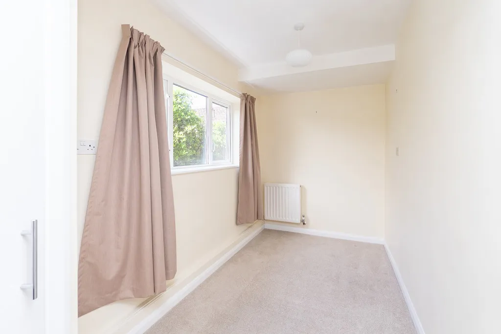 The Borough, Brockham, RH3, photo 11