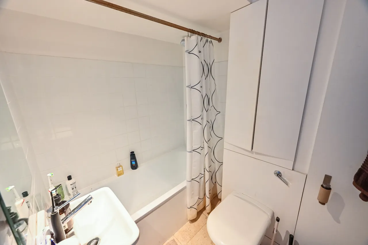 58b Arundel Square, London, photo 3