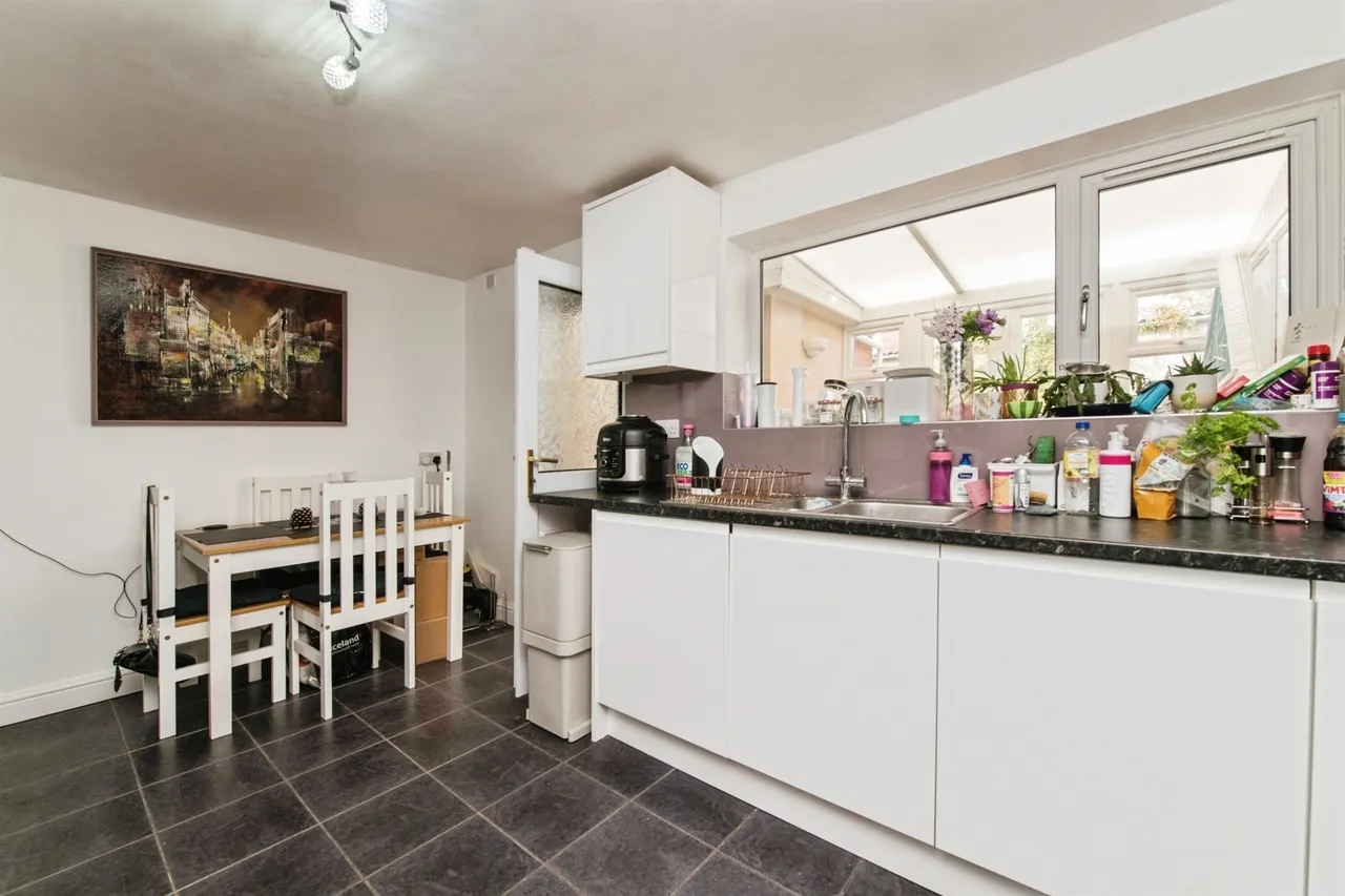 Sunningbrook Road, Tiverton, EX16, photo 5