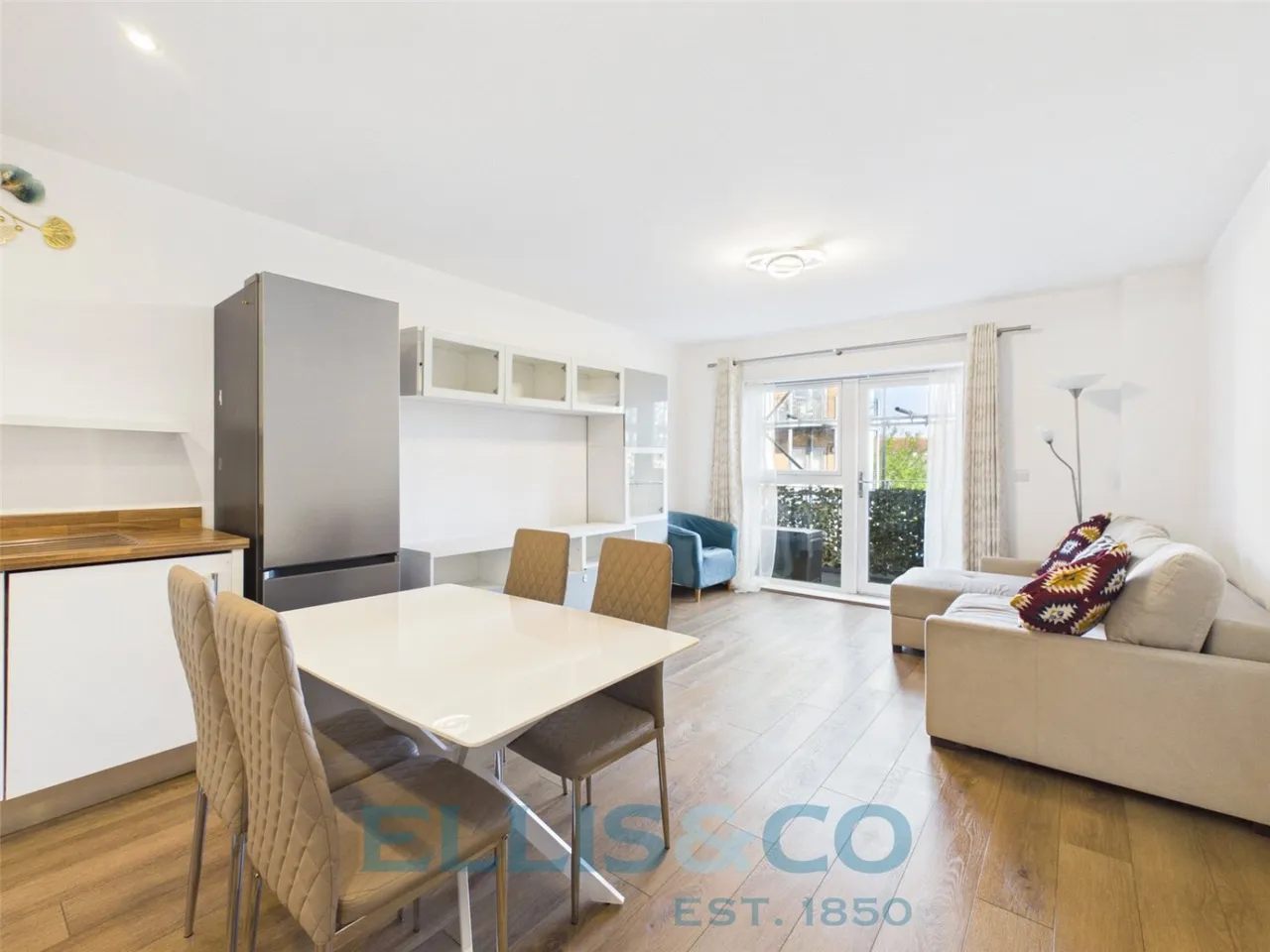 Sovereign Way, Tonbridge, TN9, photo 9