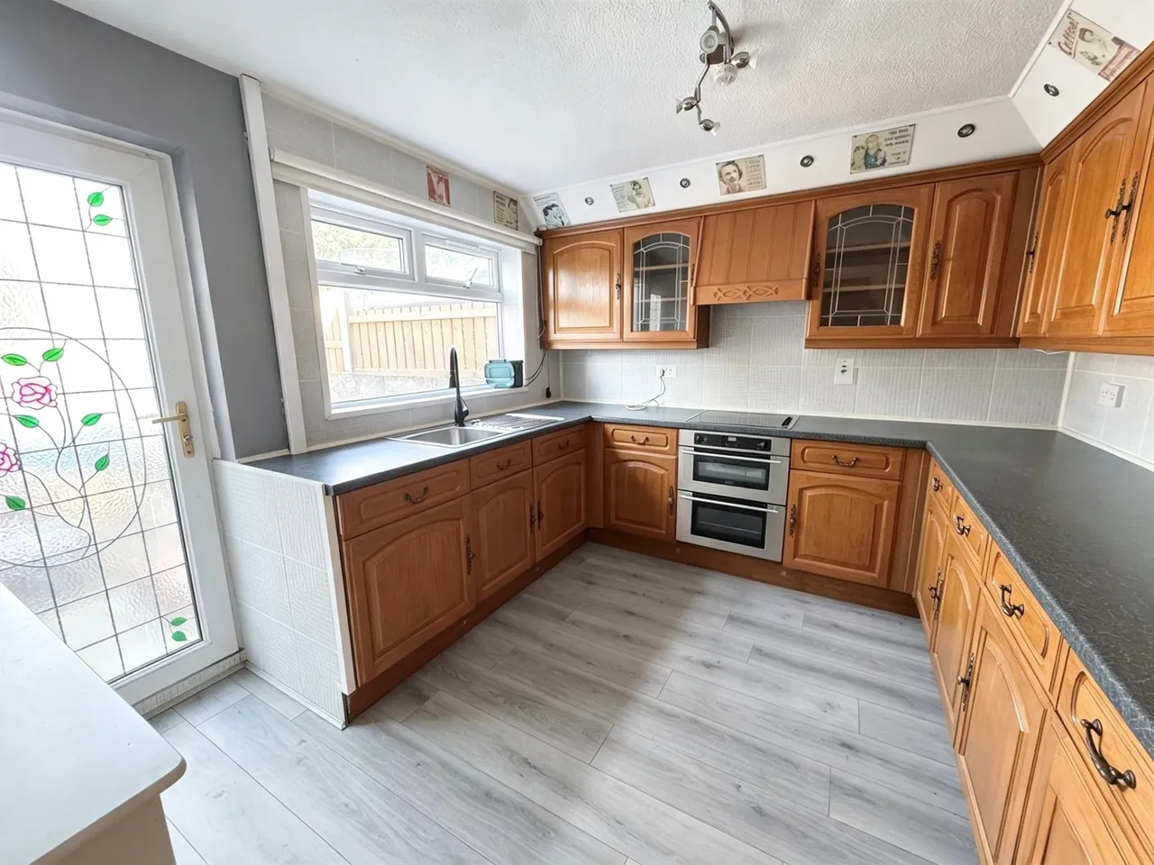 Winchester Close, Barry, CF62, photo 5