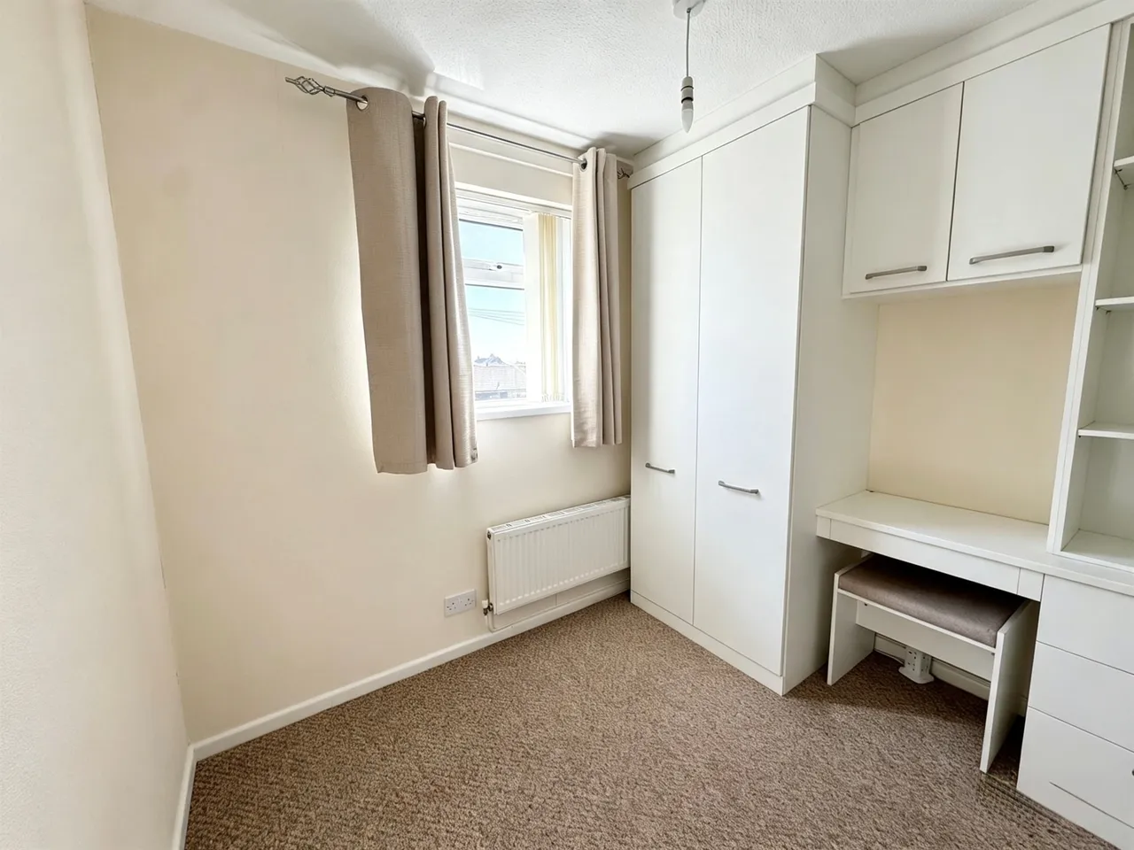 Winchester Close, Barry, CF62, photo 9