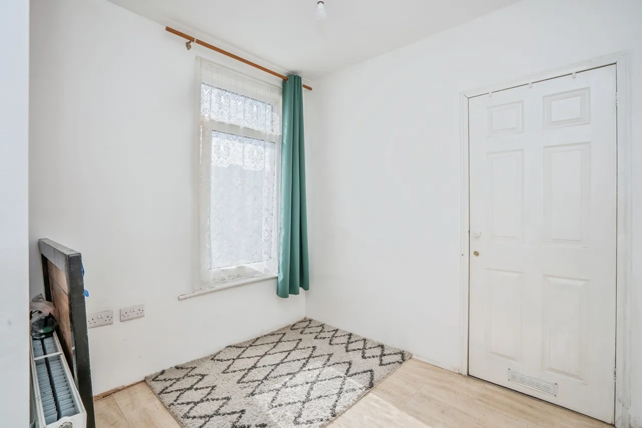 Penhale Road, Portsmouth, PO1, photo 18