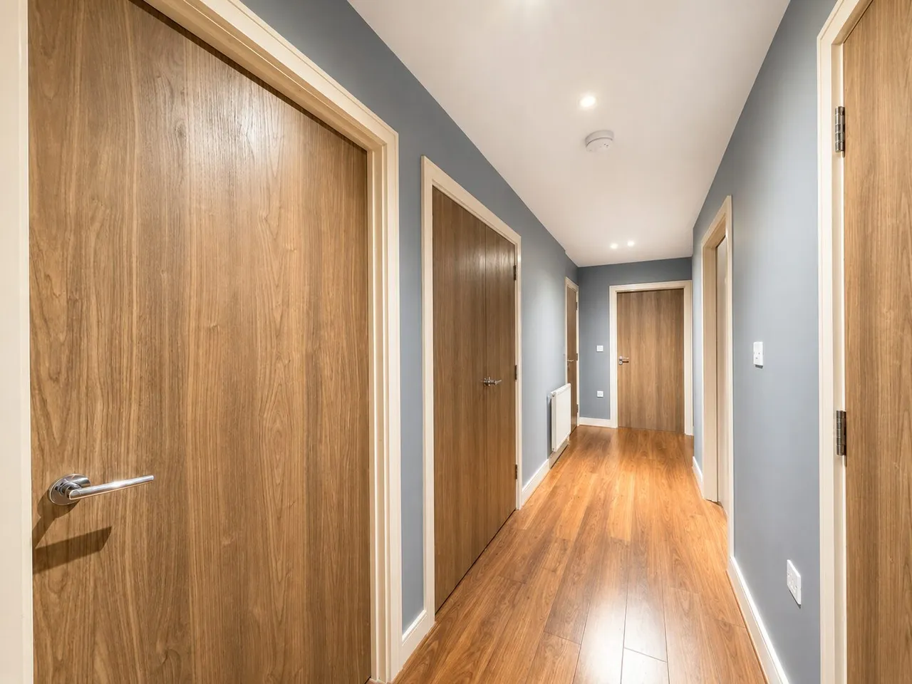 Loch Crescent, Nevis Court, HA8, photo 10