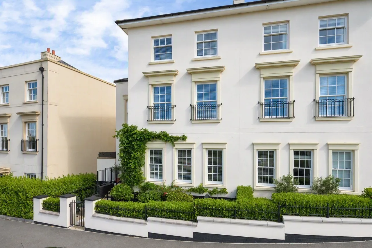 5 bed house for sale, Gemini Road, Sherford, PL9