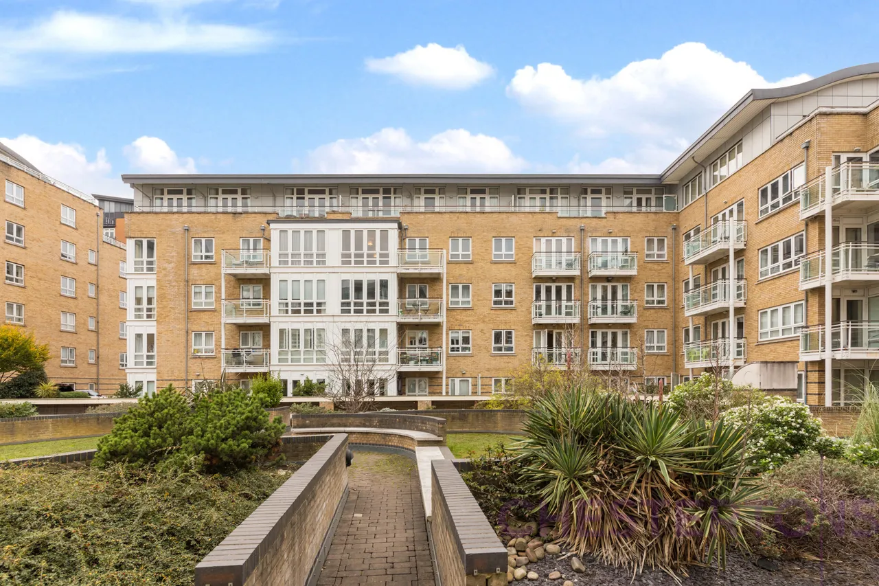 St. Davids Square, London, E14, photo 16