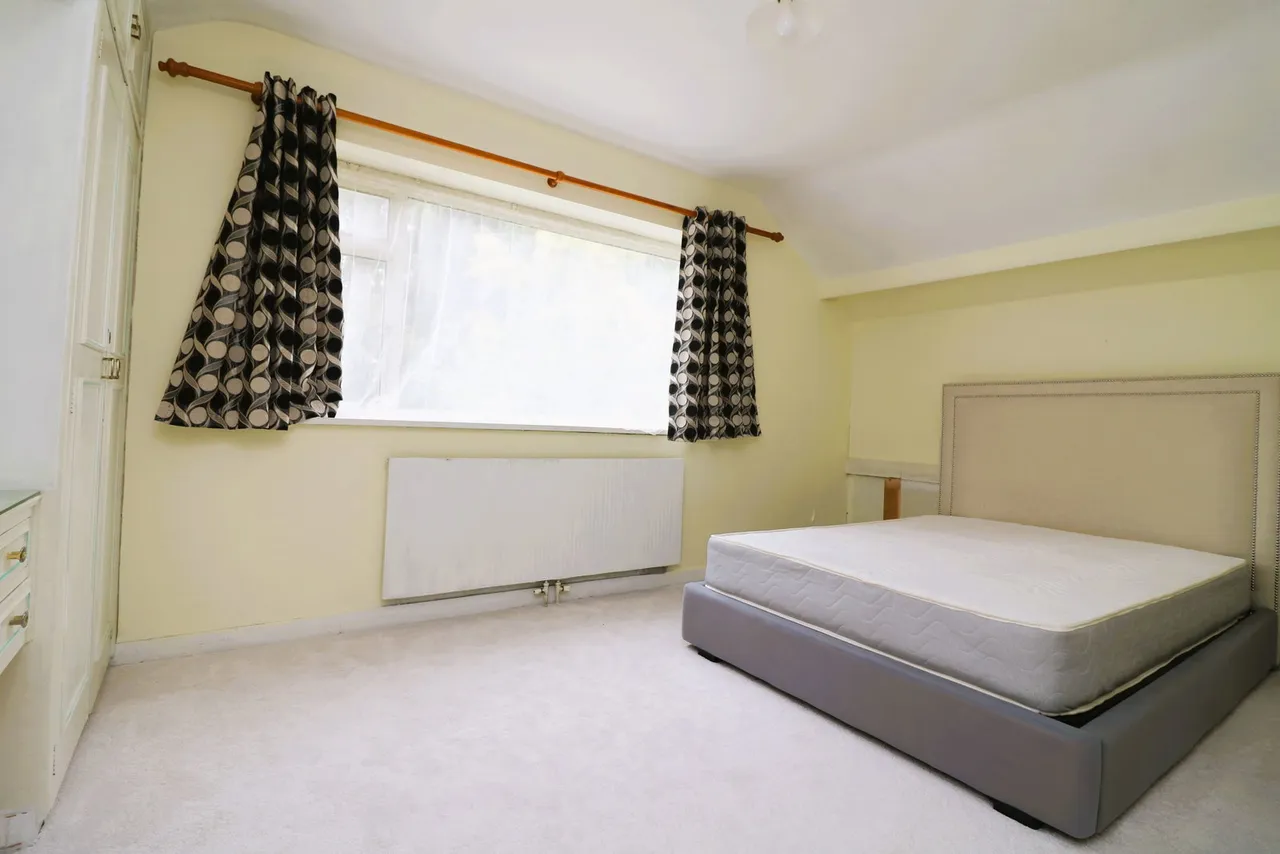 Ben Hale Close, Stanmore, HA7, photo 16
