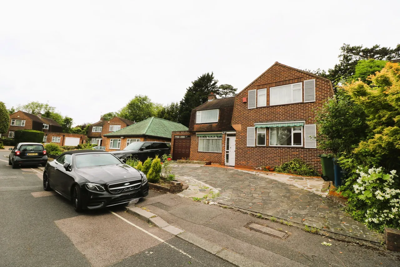 4 bed house for sale, Ben Hale Close, Stanmore, HA7