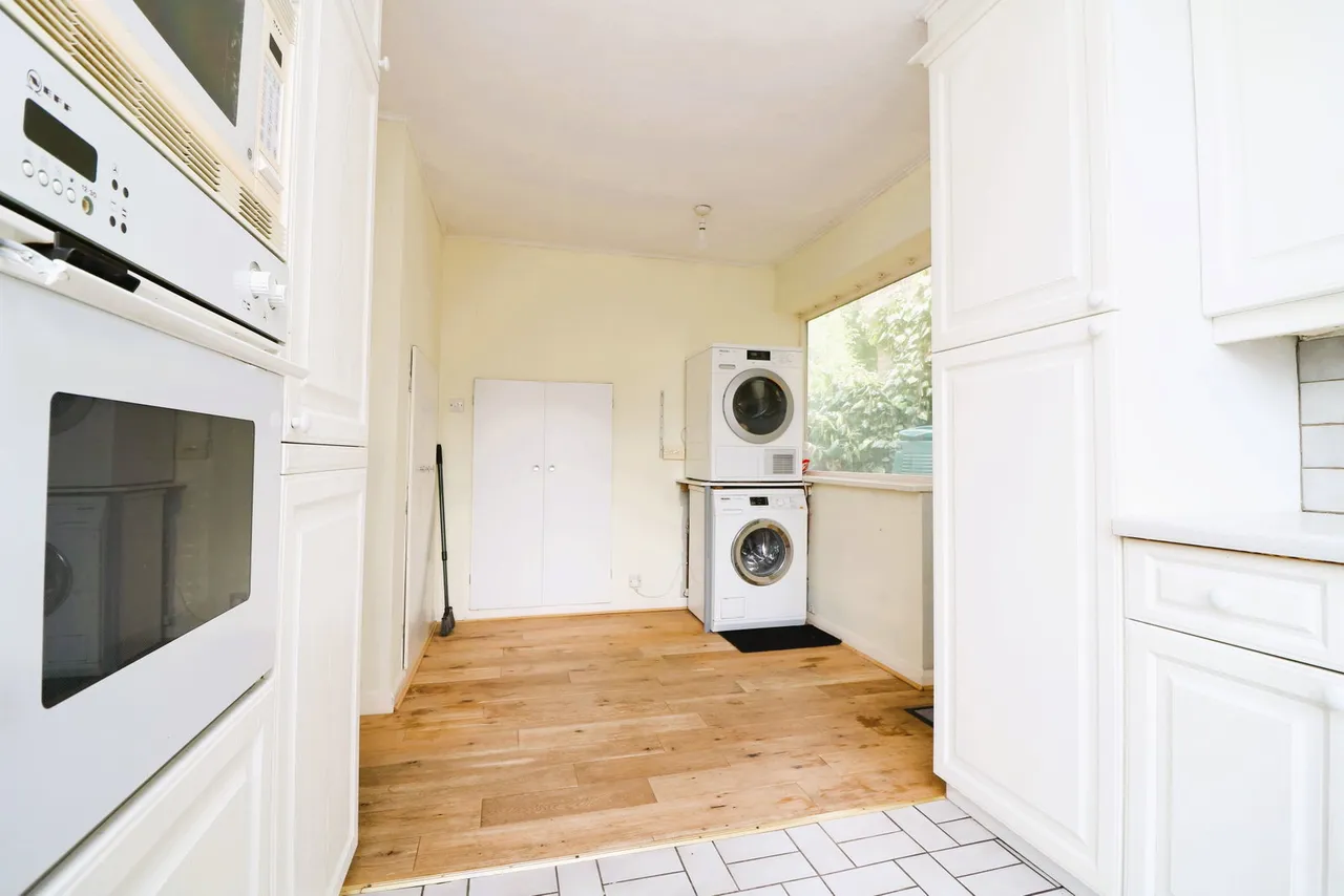 Ben Hale Close, Stanmore, HA7, photo 7
