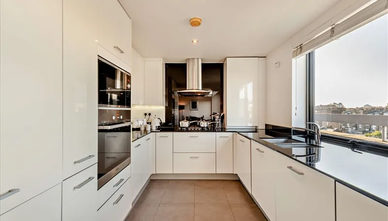 Fulham Road, London, SW3, photo 3