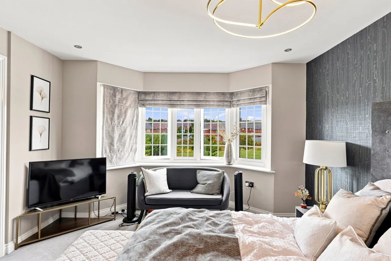 Norton Road, Mosley Common, M28, photo 26