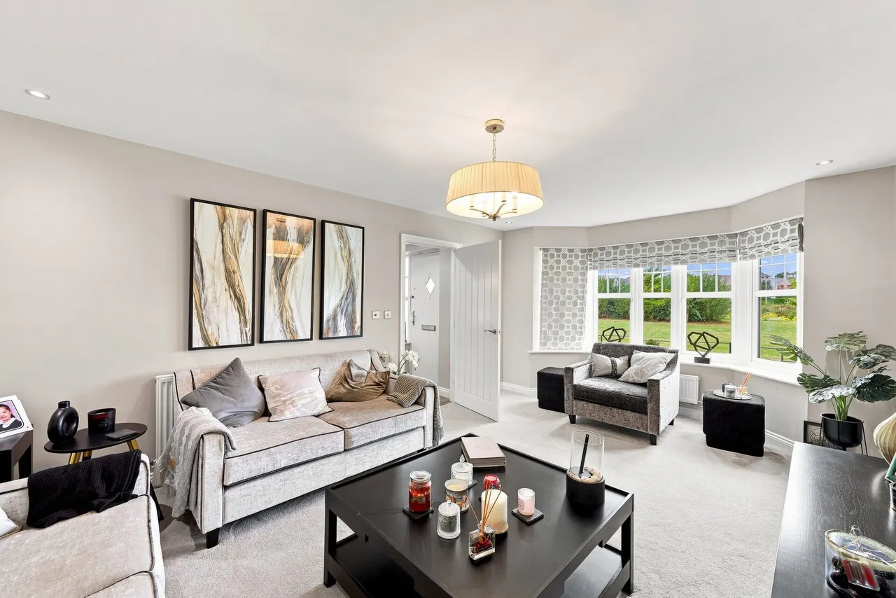 Norton Road, Mosley Common, M28, photo 20