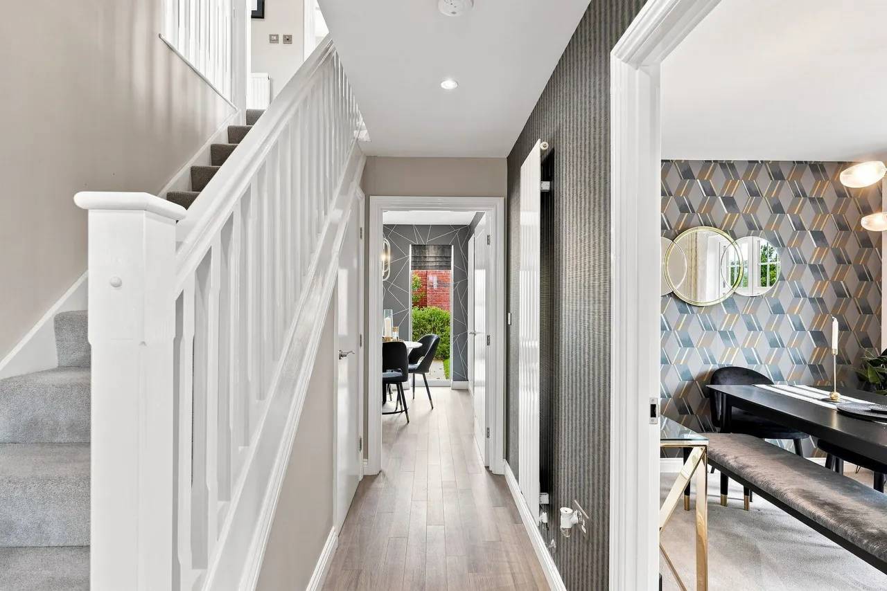 Norton Road, Mosley Common, M28, photo 15