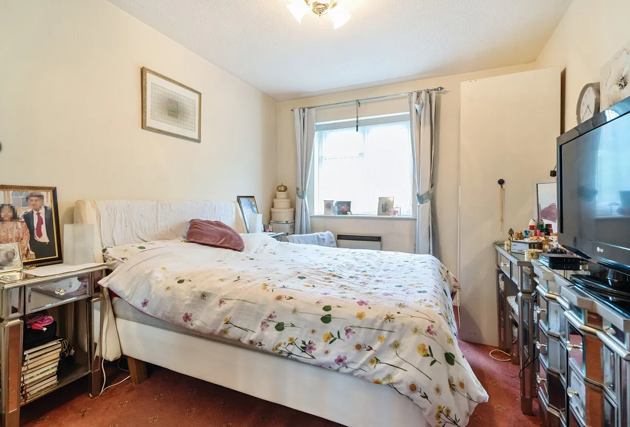 Chatsworth Place, Mitcham, CR4 4NG, photo 8