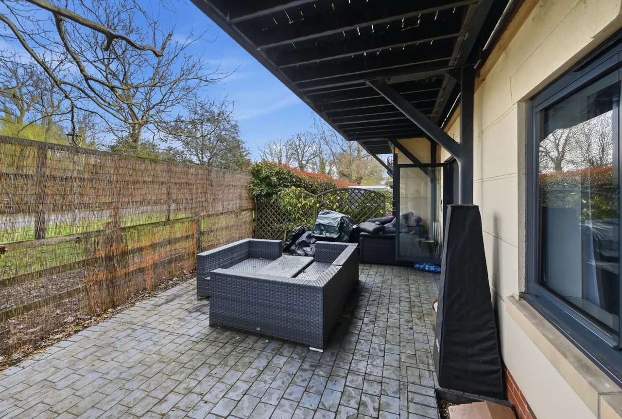 Abridge Road, IG7, photo 12