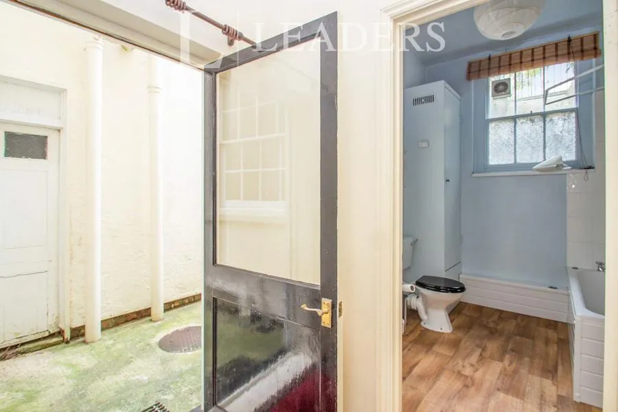 Berkeley Place, Cheltenham, GL52, photo 5