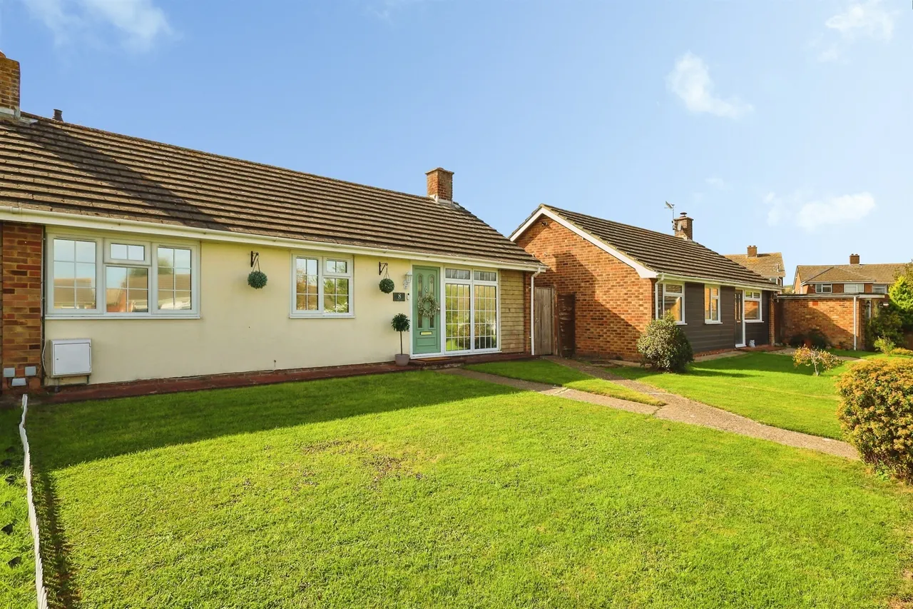 Hawksbridge Close, Eastbourne, BN22, photo 23