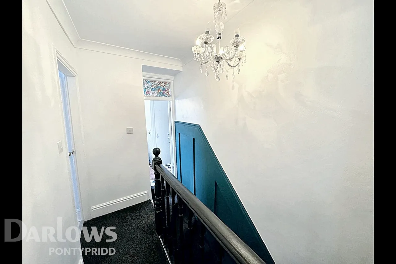 Clarence Street, Mountain Ash, photo 14