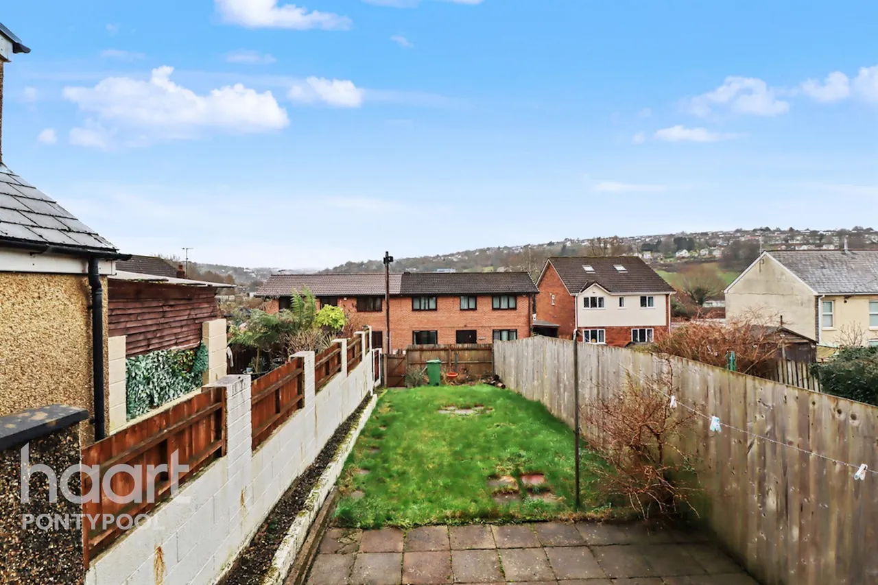 Fowler Street, Pontypool, NP4, photo 15