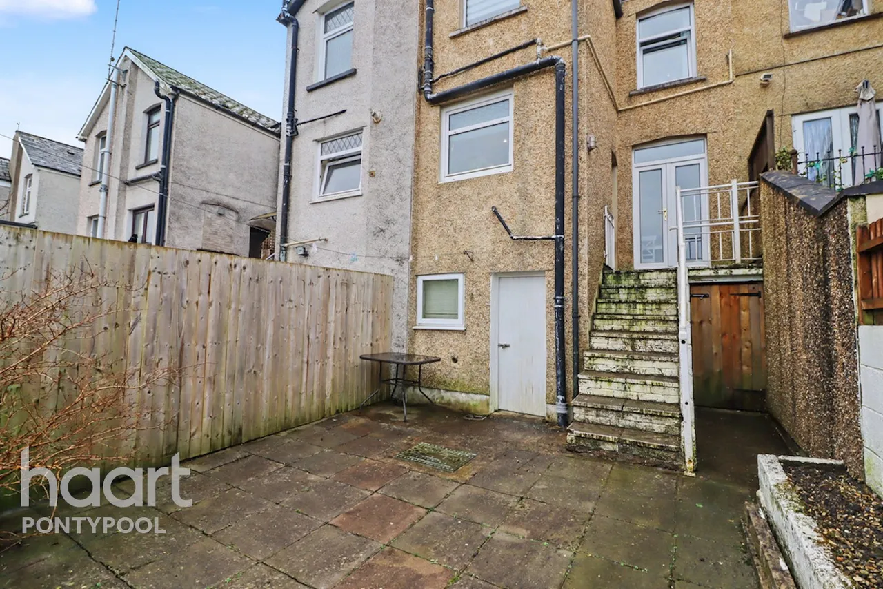 Fowler Street, Pontypool, NP4, photo 18