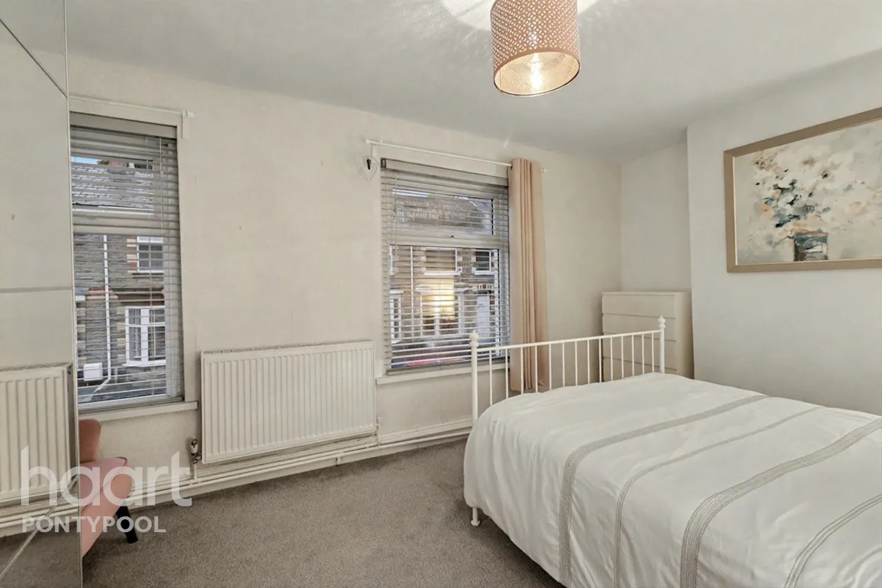 Fowler Street, Pontypool, NP4, photo 14
