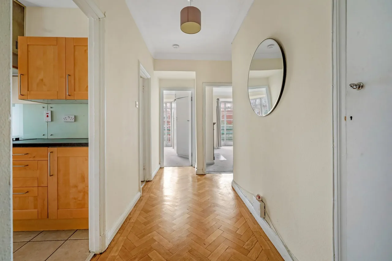 Flat 164, Dorset House, Gloucester Place, London, NW1 5AH, photo 3
