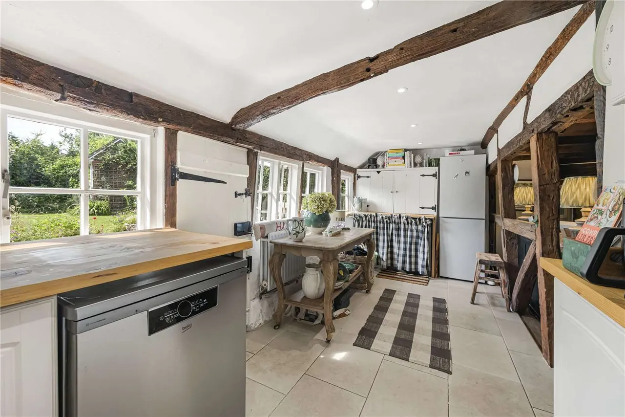 Glasshouse Lane, Kirdford, RH14, photo 6