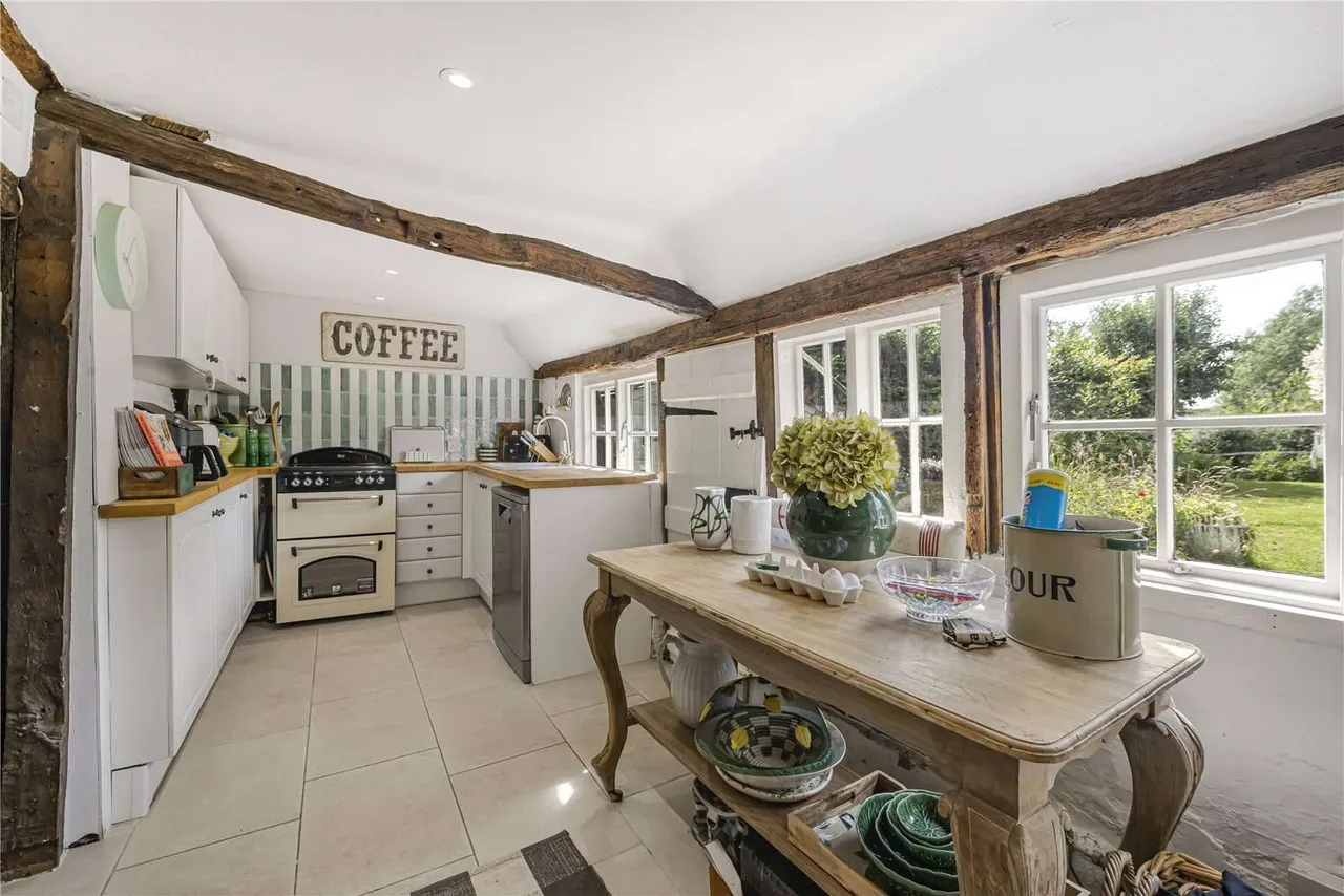 Glasshouse Lane, Kirdford, RH14, photo 7