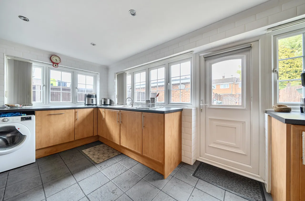 Mayplace Road East, Bexleyheath, DA7, photo 17