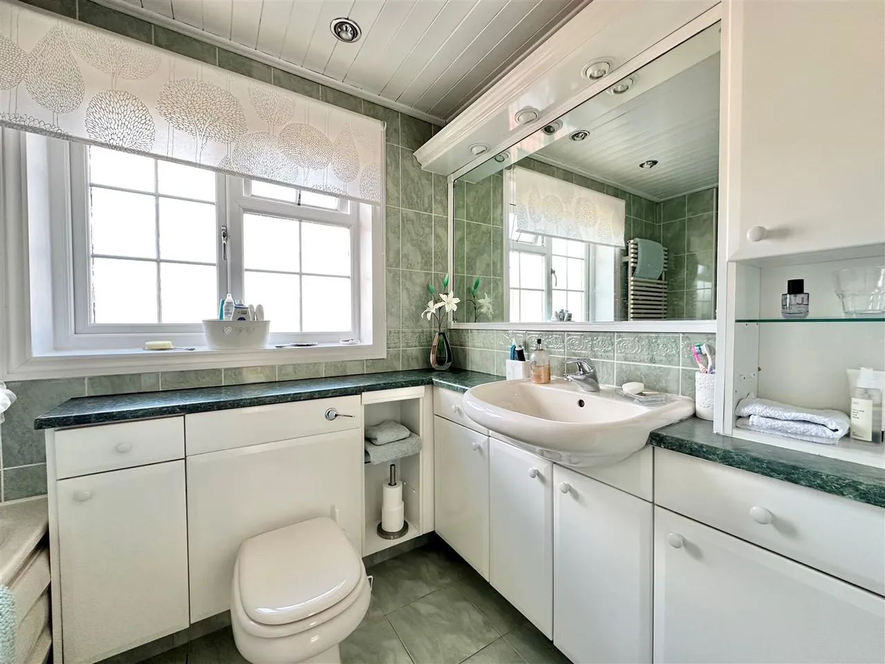 Meadowfield, Whaley Bridge, SK23, photo 13