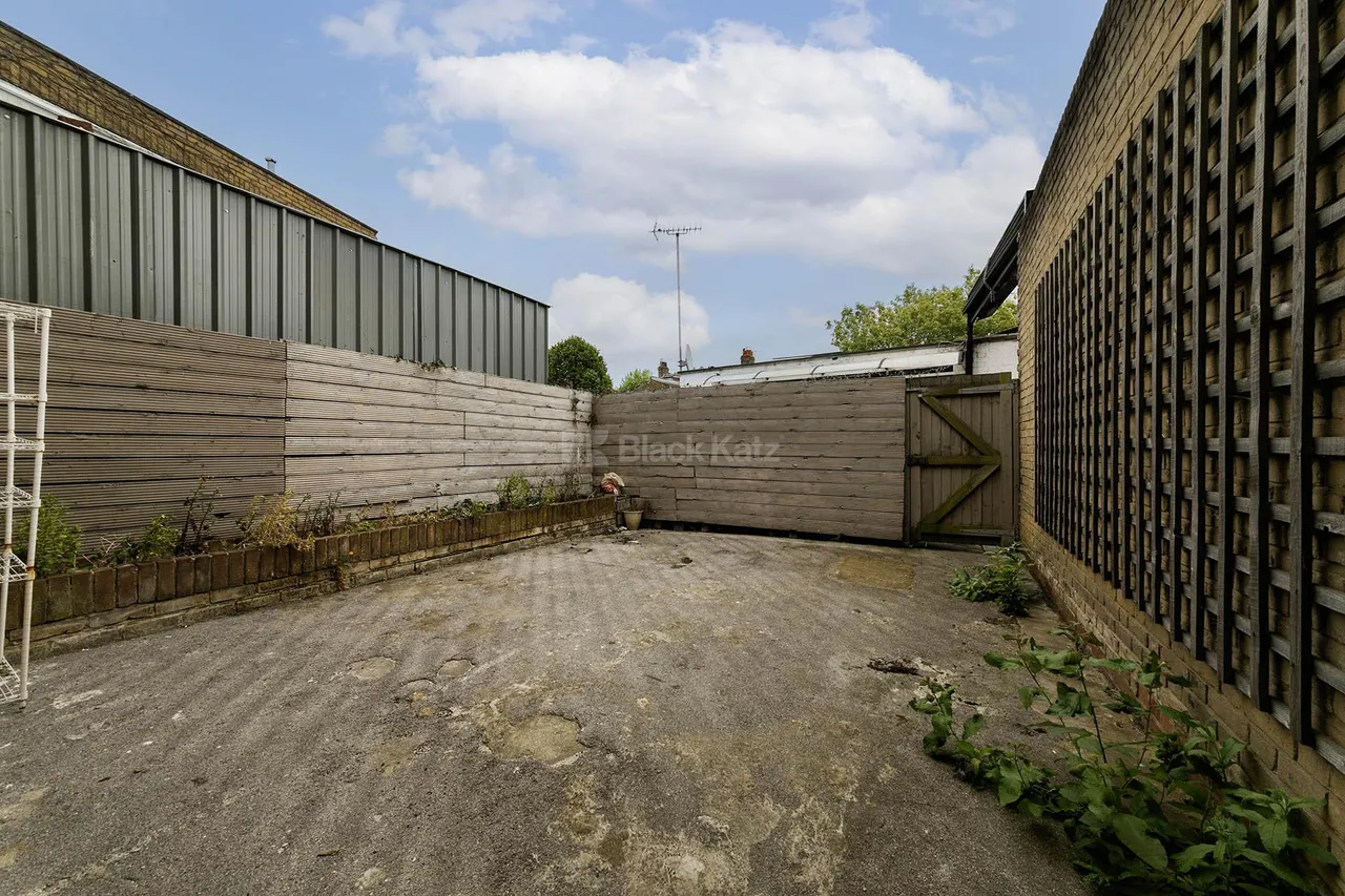 Wood Lane, Shepherds Bush, W12, photo 9