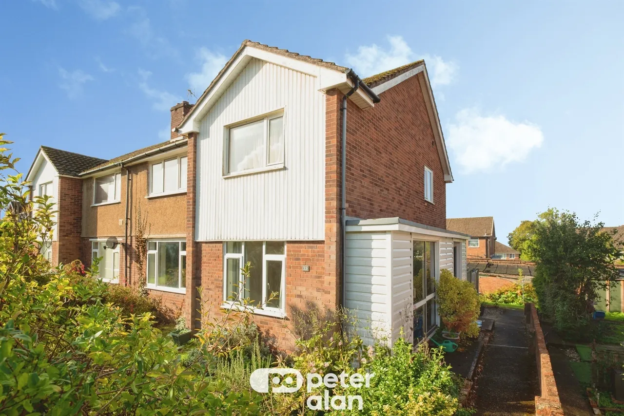 2 bed flat for sale, Pennant Crescent, Cardiff, CF23