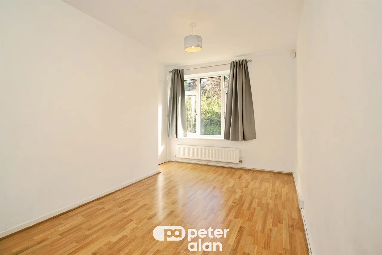 Pennant Crescent, Cardiff, CF23, photo 11