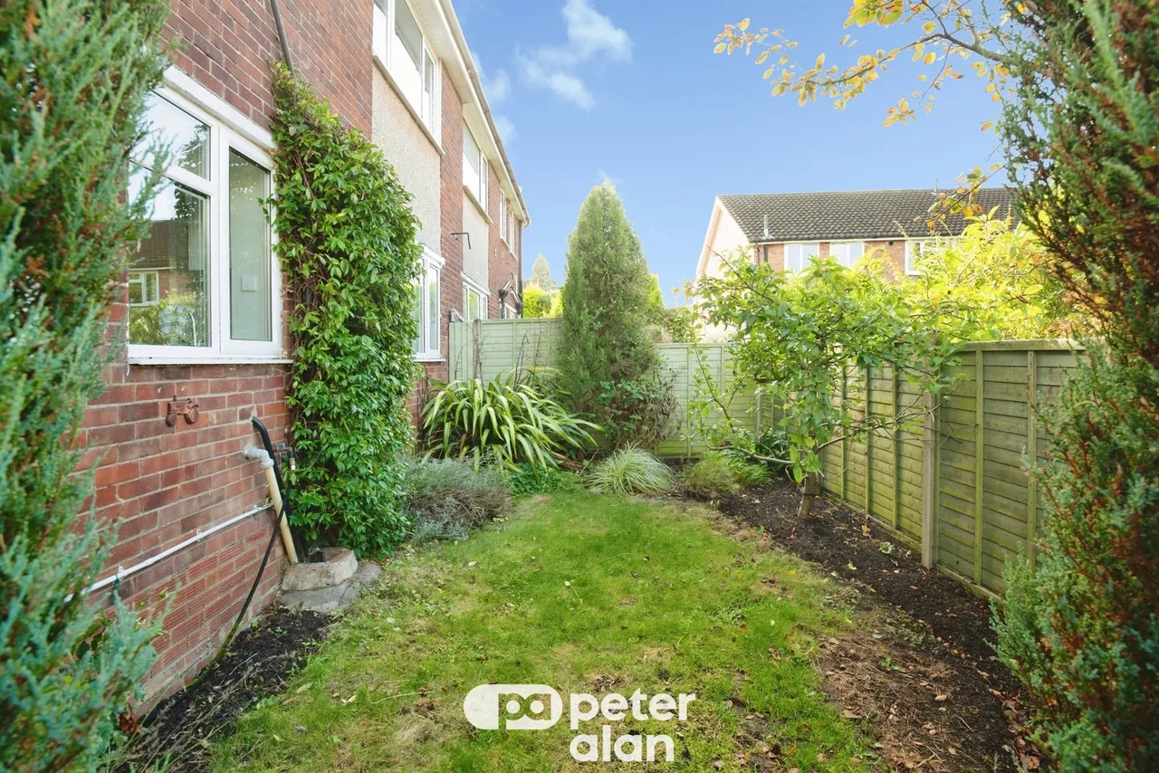 Pennant Crescent, Cardiff, CF23, photo 13