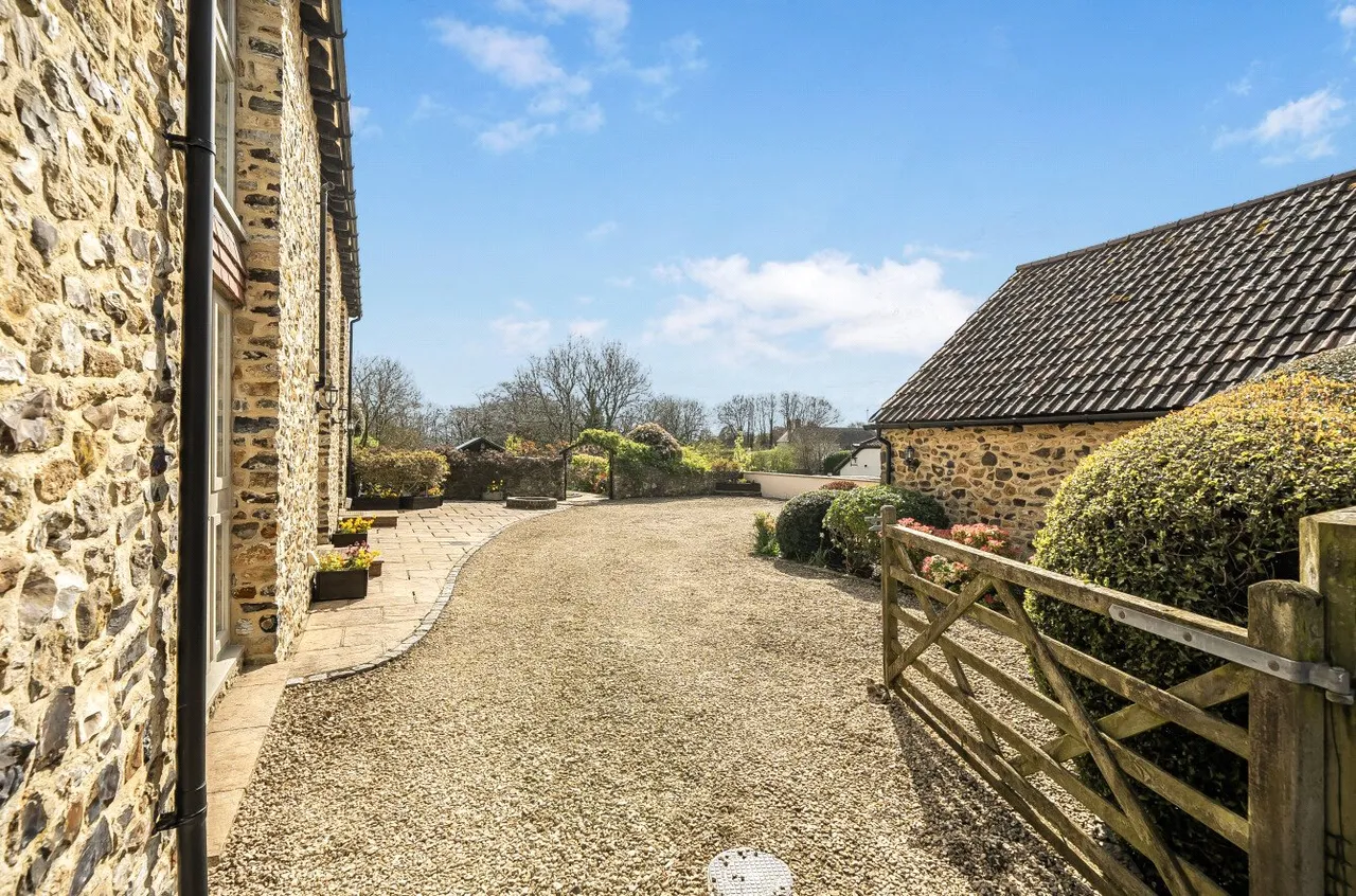 Moor Lane, Churchinford, Taunton, Somerset, TA3 7RE, photo 41