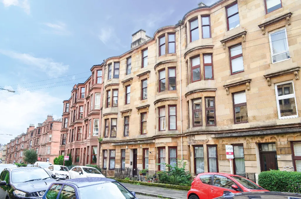 2 bed flat to rent, White Street, Glasgow, G11
