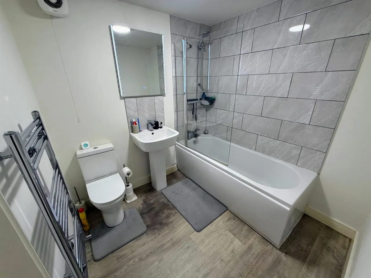 High Street, Amblecote, DY8, photo 7