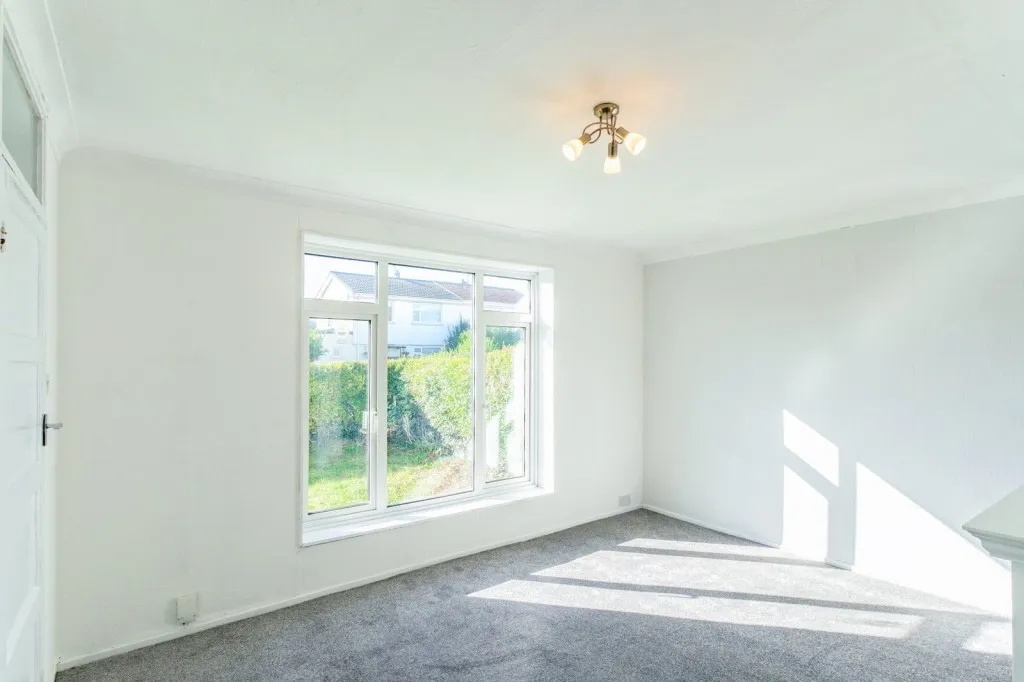 Elm Avenue, East Leake, LE12, photo 5