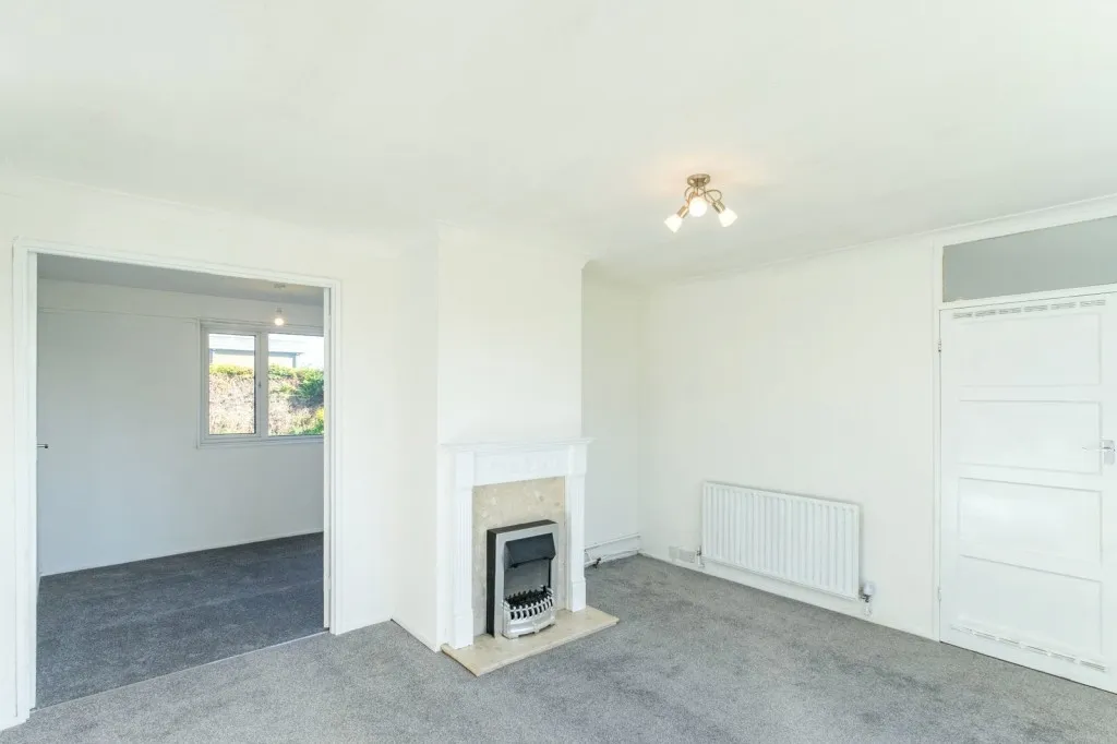 Elm Avenue, East Leake, LE12, photo 4