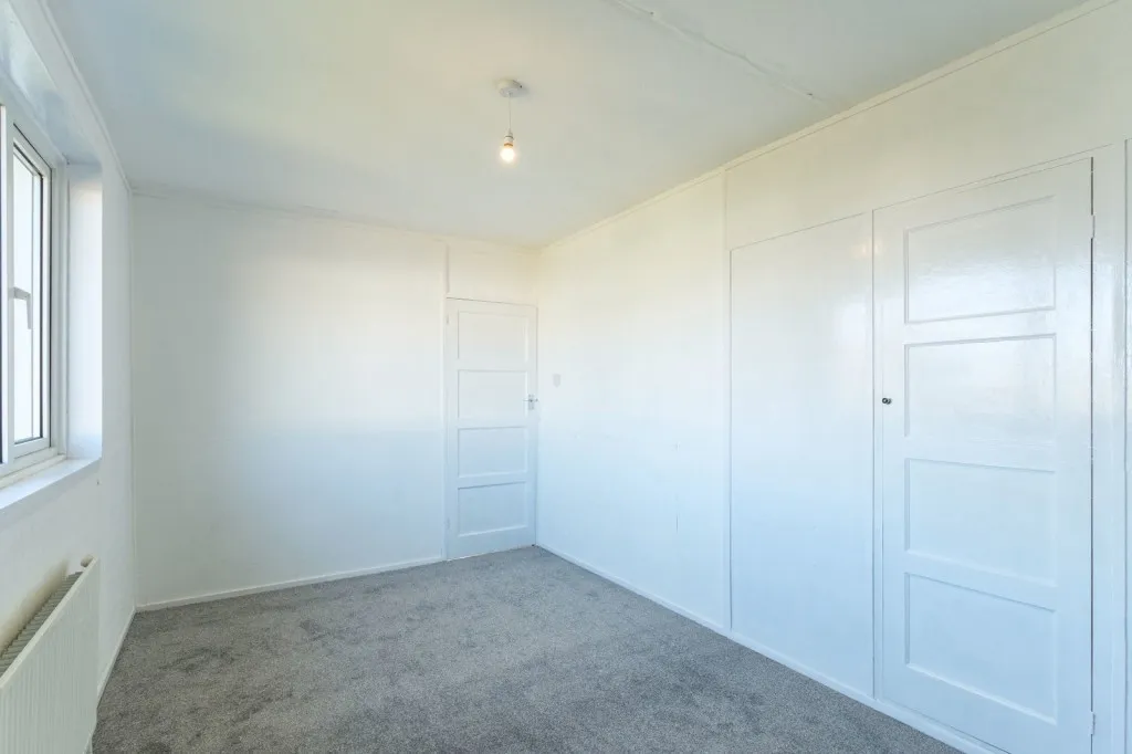 Elm Avenue, East Leake, LE12, photo 8
